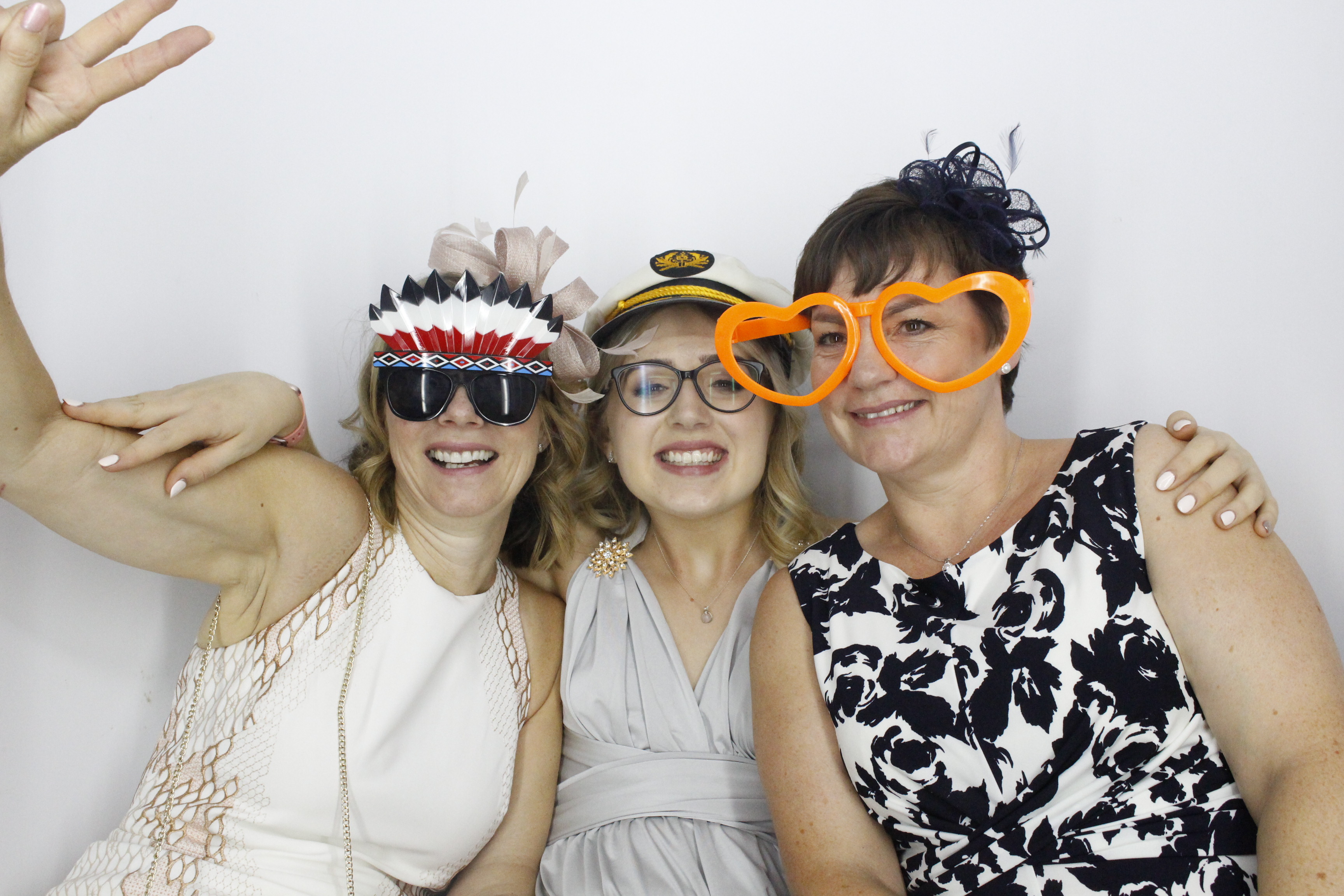 Sam & Rachel's Wedding | View more photos from the event at gallery.myphotoboothexperience.co.uk/u/MyPhotoBoothExperienceLtd/Sam-Rachels-Wedding